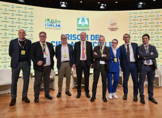 Le follie nel piatto dell’UE, Coldiretti: “Dalle larve al semaforo”