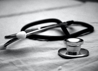 Prestazioni mediche private non dichiarate: arrestato primario in servizio nel reggiano