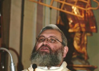 Il priore dei Cappuccini Padre Lorenzo Volpe lascia Reggio Emilia: il saluto ai reggiani