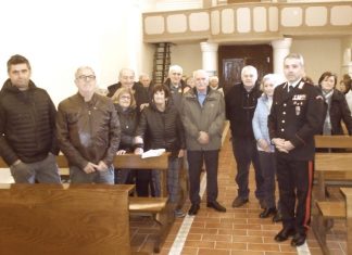 I Carabinieri danno consigli anti-truffa in chiesa agli anziani