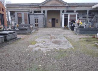 “Situazione pietosa al cimitero di Meletole”, la denuncia di un cittadino