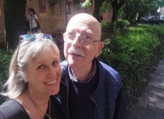 L’ultima ora della catenina, prima del violento scippo alle 14.30 a Reggio Emilia, di Marina Bortolani