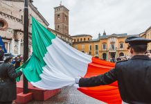 Festa del Tricolore: Reggio Emilia celebra il 229° anniversario del Primo Tricolore e la giornata nazionale della bandiera