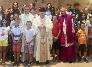 Festeggiati a Villa Aiola i 70 anni di sacerdozio di don Antenore Vezzosi