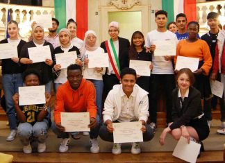 Intercultura: in Sala del Tricolore consegna attestati di partecipazione al progetto di integrazione linguistica “Banchi d’estate”