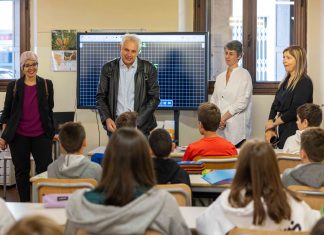 Il saluto del sindaco Marco Massari e dell’assessora Marwa Mahmoud per l’avvio dell’anno scolastico per le primarie