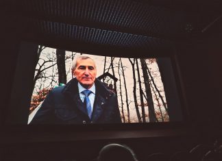 Filippi alla prima del docufilm ‘Fratelli contro’ sugli eccidi dei partigiani: “Dite dove sono seppelliti i corpi! Famiglie reggiane attendono dal 1945”
