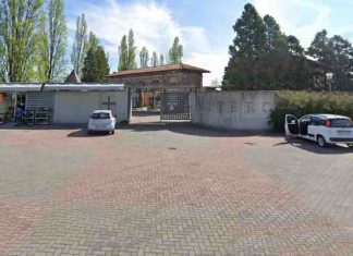 Pubblicato il bando per assegnare il negozio di fiori del cimitero di Villa Sesso