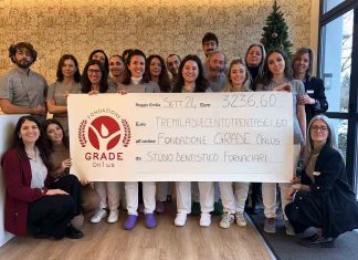 Lo Studio Dentistico Fornaciari dona al CORE il ricavato della raccolta fondi per il 40° anniversario della sua fondazione