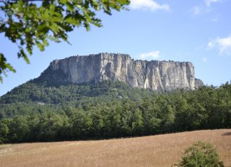 Castelnovo Monti, una costellazione di progetti intorno all’Eremo di Bismantova