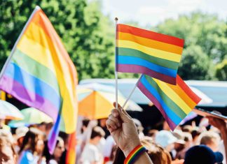 NEON Aps risponde alle critiche di Fratelli d’Italia sull’evento “Infanzie e adolescenze trans*”