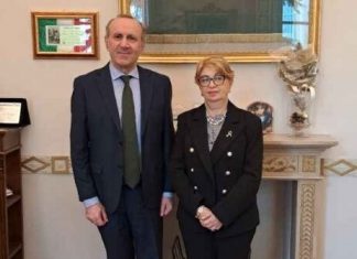 Il Prefetto Maria Rita Cocciufa saluta il Questore Giuseppe Maggese prossimo al pensionamento