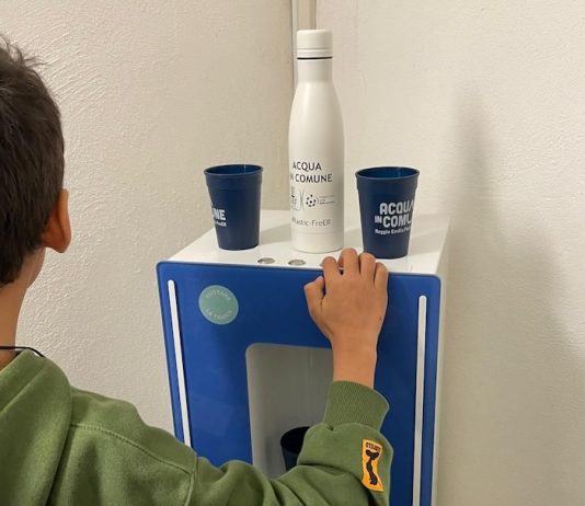 Oltre 400 bambini a scuola di sostenibilità nelle biblioteche cittadine con il progetto “Acqua in Comune plastic- freer”
