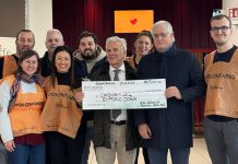 Emil Banca dona 5.000 euro all’emporio solidale Dora