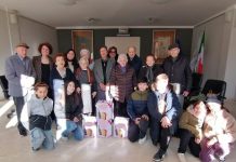 L’Amministrazione Comunale di Vezzano festeggia il Natale portando doni ai cittadini ultranovantenni