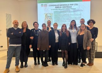 Rapporto di Fnp Cisl: a Reggio Emilia oltre 10.500 badanti irregolari e 48mila anziani soli