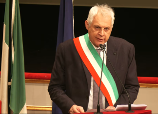 Festa del Tricolore, la cerimonia in Sala del Tricolore e l’intervento del sindaco Massari
