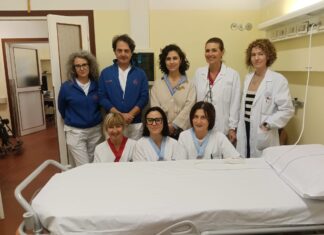 Fondazione Grade dona quattro barelle al reparto di Ecografia interventistica del Santa Maria Nuova