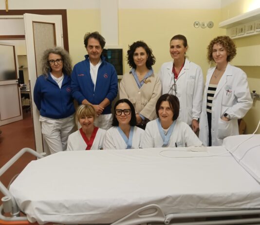 Fondazione Grade dona quattro barelle al reparto di Ecografia interventistica del Santa Maria Nuova