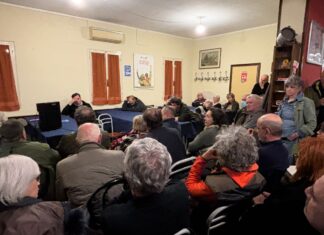 Comitato Salviamo l’Enza: “La diga di Vetto rischia di diventare un problema strutturale per l’Enza”. Sala piena al Circolo Arci Pontenovo