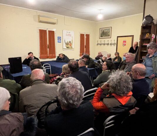 Comitato Salviamo l’Enza: “La diga di Vetto rischia di diventare un problema strutturale per l’Enza”. Sala piena al Circolo Arci Pontenovo