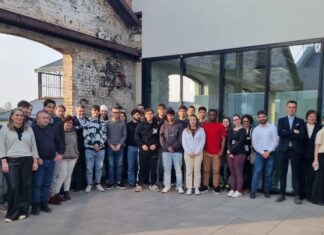 Il laboratorio del futuro fa tappa a Reggio Emilia: Metricode guida il focus group europeo sulla digitalizzazione dei laboratori