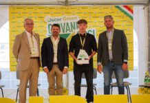 Coldiretti Reggio Emilia: Matteo Borghi dell’azienda Montebaducco premiato con l’Oscar Green per impresa digitale e sostenibile